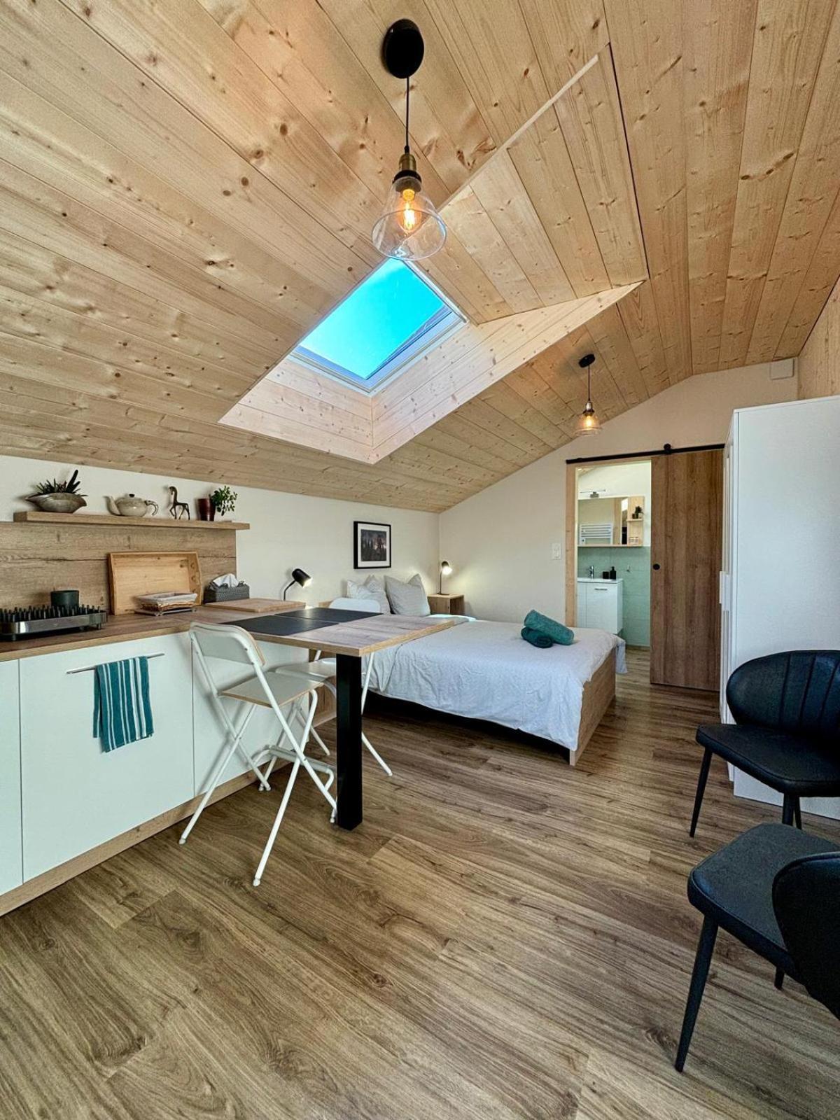Sous Le Saule Apartment Nods Екстериор снимка