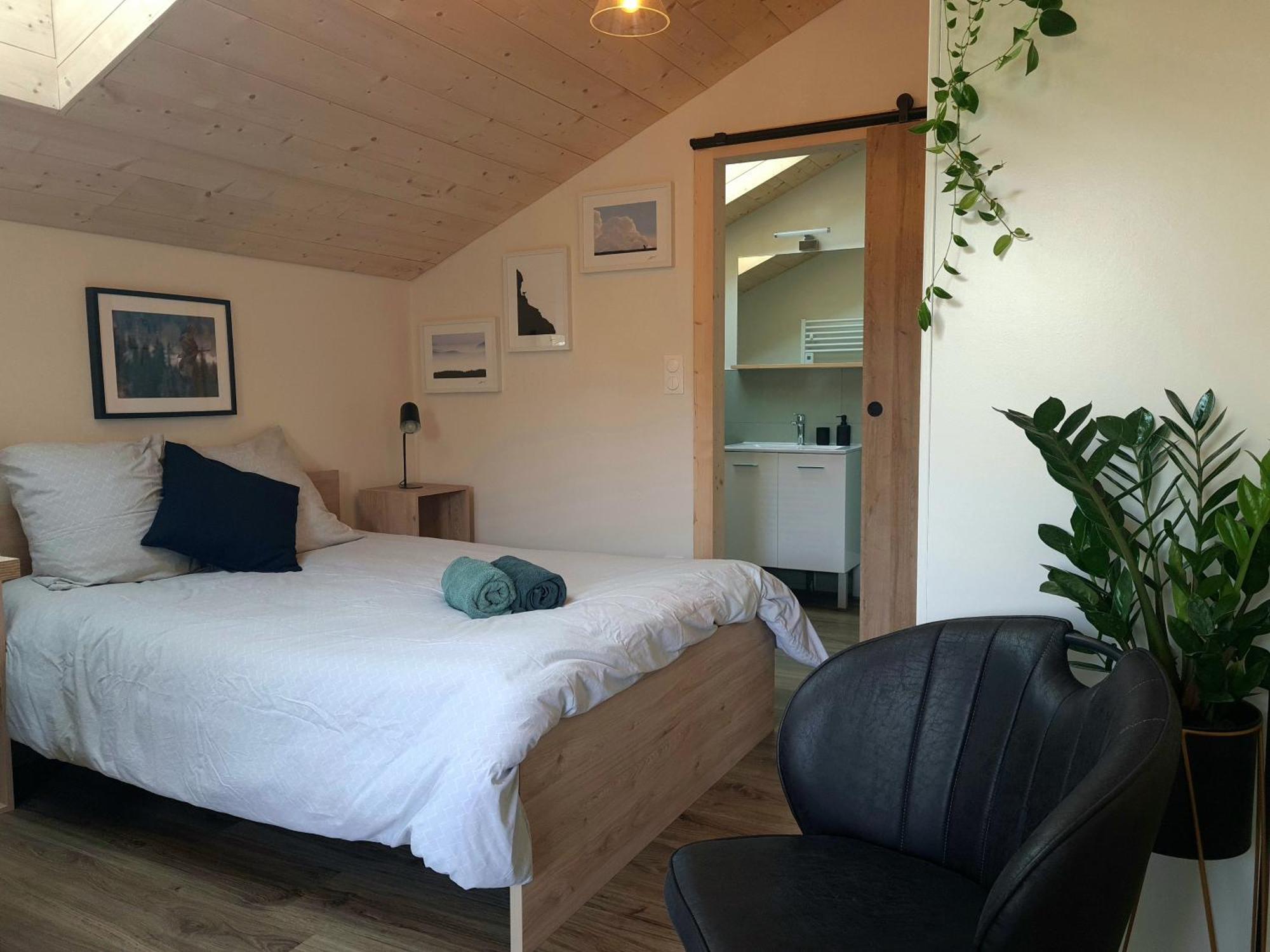 Sous Le Saule Apartment Nods Екстериор снимка
